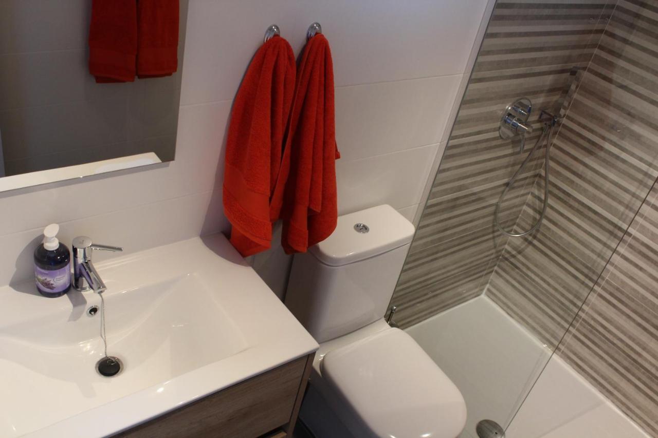 New Apartment With Sea View Of Andrew And Natallia Campoamor Bagian luar foto